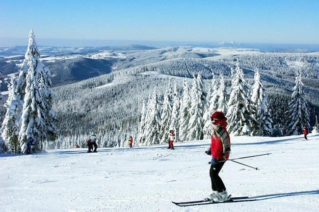 Apartmany Ski Lift Рокитніце-над-Їзероу Екстер'єр фото